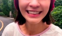 小雨爆料晨宇妈妈视频,小雨爆料背后的家庭故事