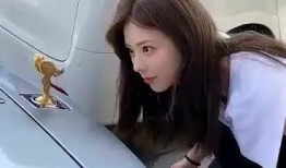 小姐姐街边正面爆料视频,真实事件引发网友热议