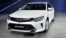 24款凯美瑞最新爆料,性能与科技共融，引领中级车市场新潮流