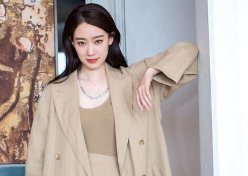 娱乐吃瓜君张小斐,从娱乐吃瓜到喜剧女王，她的蜕变之路